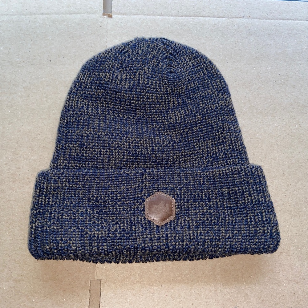 Onnit Beanie Hat Mixed Yarn watch Skull Cap Sports Brain Health Supplements Co.